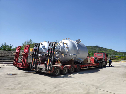 國內(nèi)較早融化工機(jī)械和精細(xì)化工研發(fā)、生產(chǎn)為一體的專業(yè)生產(chǎn)廠家