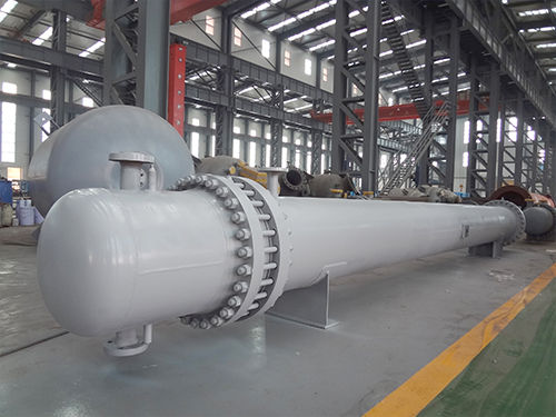 公司生產(chǎn)裝備齊全、檢測手段完善，擁有各類大型生產(chǎn)裝備